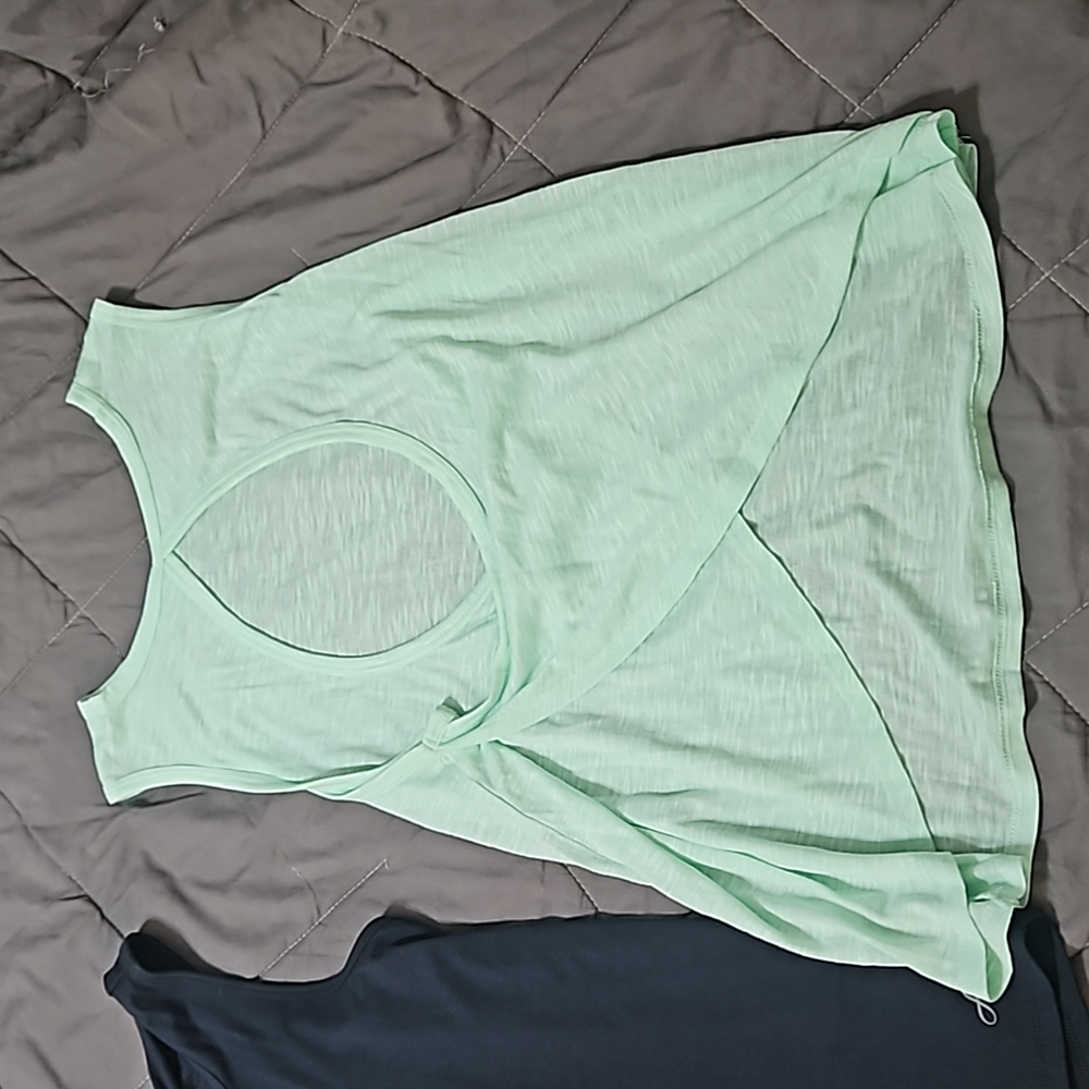 Freely Workout Tanks - Picture 3 of 6